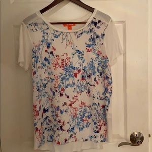 ❤️3 for $25❤️ Floral print Tshirt
